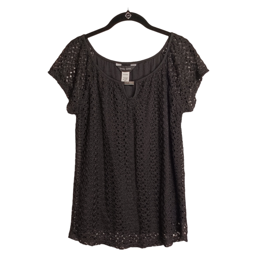 BRODY MYLES Lace Overlay Keyhole Front Short Sleeve Black Stretchy Top Small